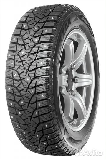 Bridgestone Blizzak Spike-02 SUV 235/65 R17