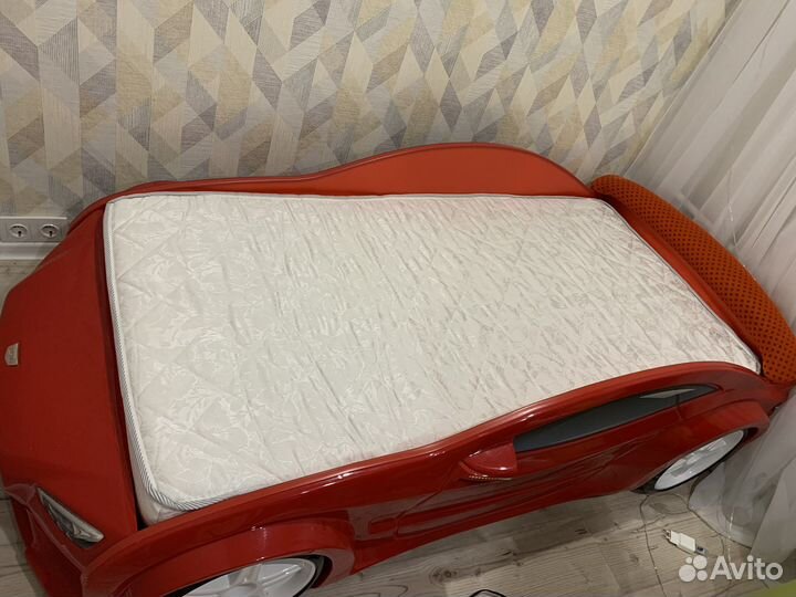 Кровать-машина Мебелев