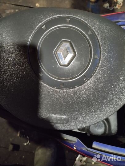 Подушка безопасности Рено Меган 2