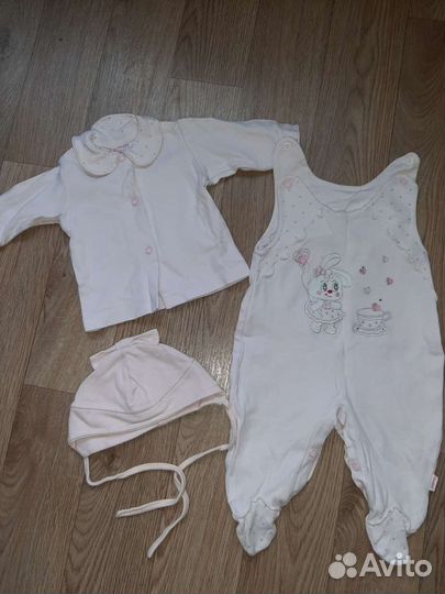 Вещи пакетом на девочку 0-6 месяцев