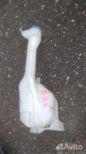 Бачок стеклоомывателя на honda logo GA3