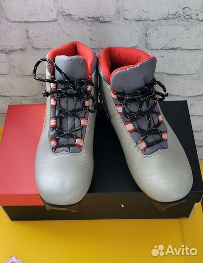 Лыжные ботинки nordway 38 р