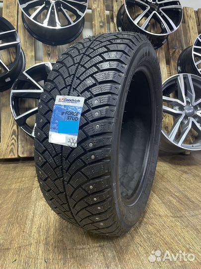 Bfgoodrich G-Force Stud 215/55 R17 98Q