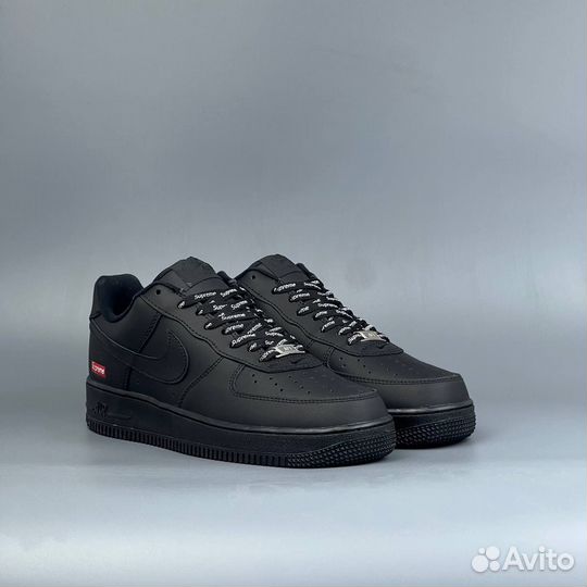 Nike air force 1 low supreme black
