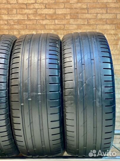 Nokian Tyres Hakka Black 2 SUV 255/60 R18