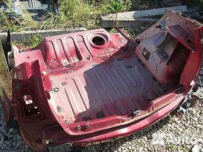 Задняя часть рено сандеро