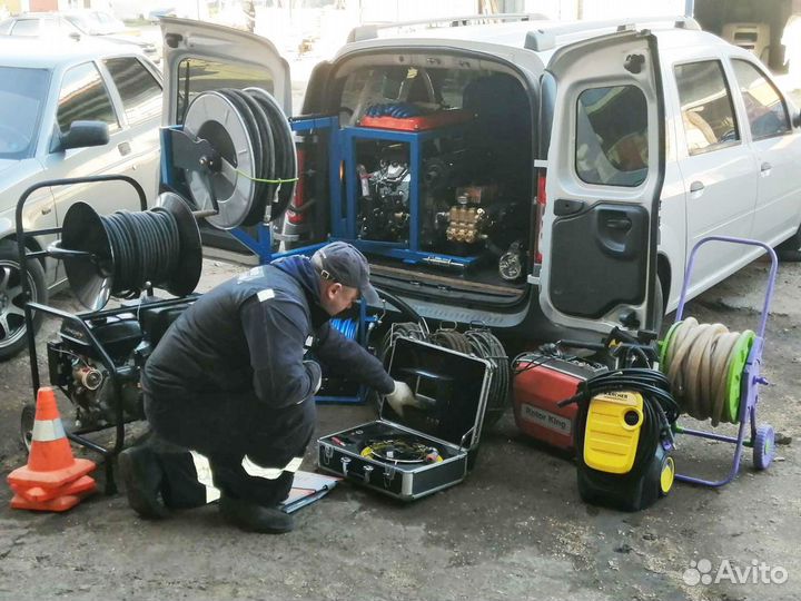 Прочистка канализационной трубы. Гарантия