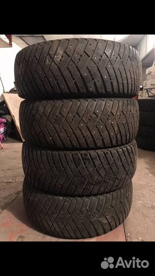Goodyear Ultra Grip Ice Arctic 2 215/60 R17 99T