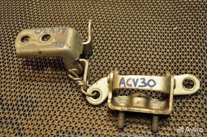 Петли двери задние левые toyota camry ACV30