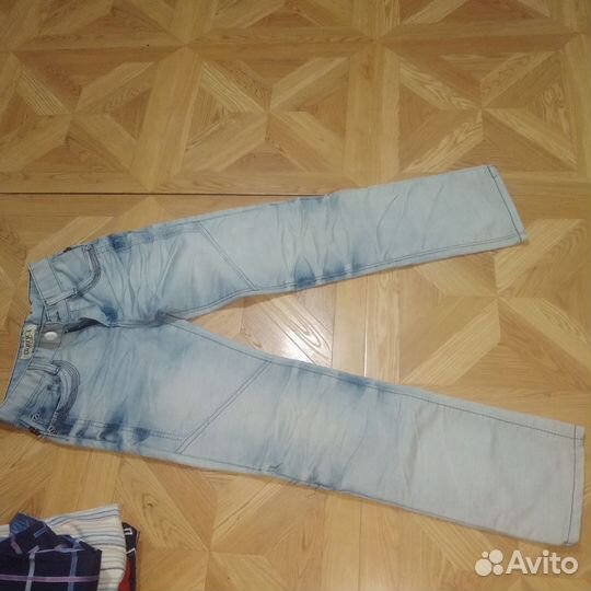 Джинсы