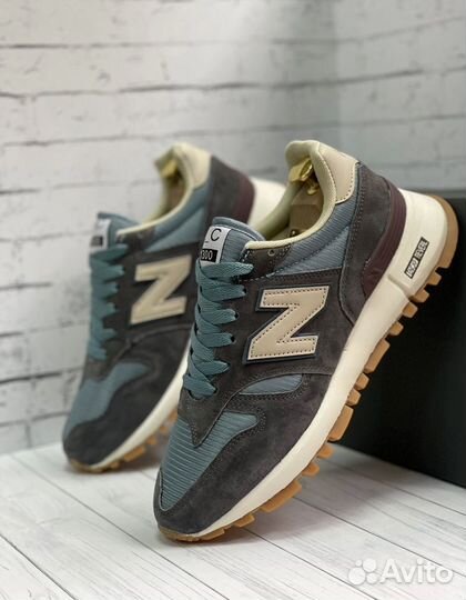 Кроссовки мужские new balance 1300