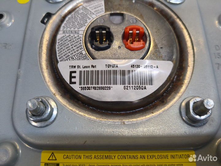 Подушка безопасности водителя Toyota Avensis 2, 2007