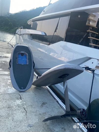 Доска для вейксерфинга, электрический серфинг