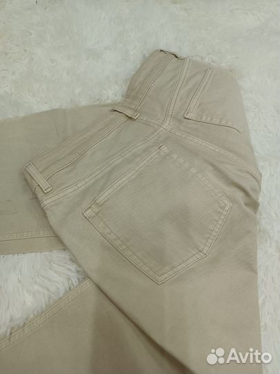 Женские джинсы 48