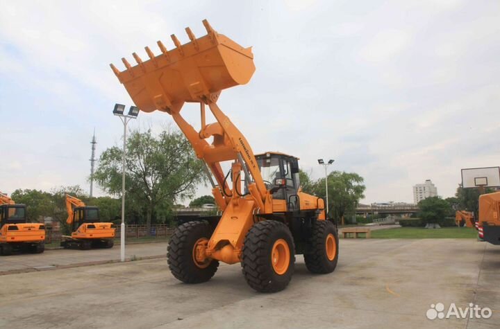 Фронтальный погрузчик Lonking CDM853, 2023