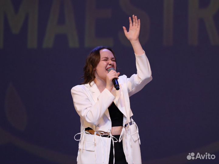 Преподаватель по вокалу