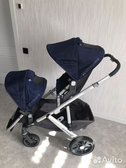 Коляска для двойни