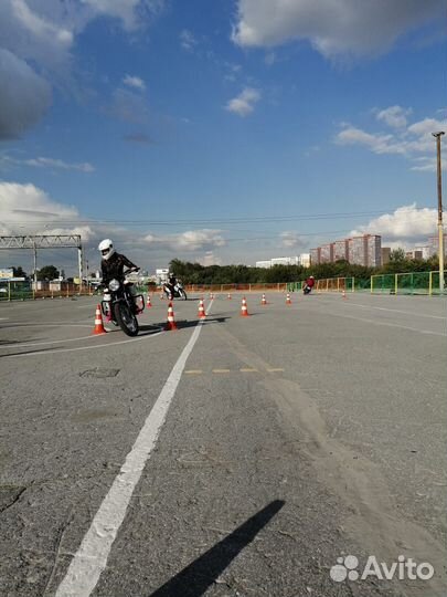 Обучение на мотоцикле