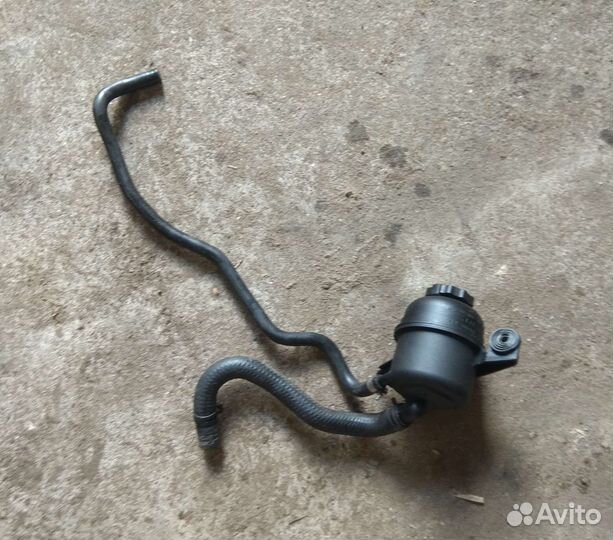 Бачок гидроусилителя Mercedes W230 SL A2304660202