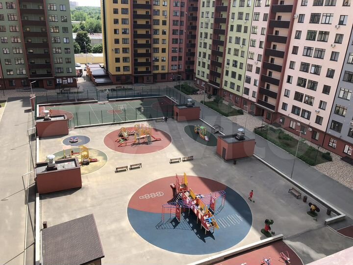 3-к. квартира, 90 м², 15/17 эт.