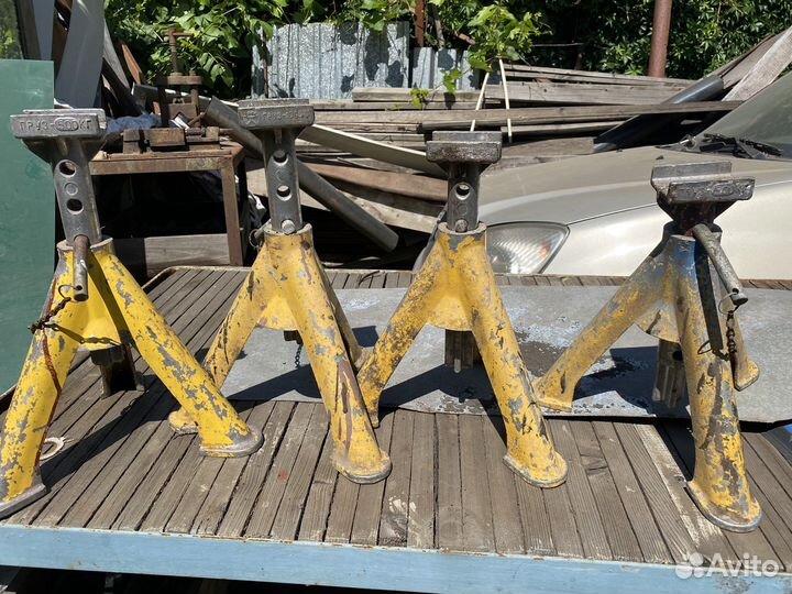 Подставка страховочная под автомобиль бу