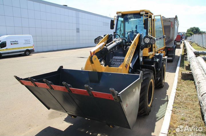 Фронтальный погрузчик Worker ZL30, 2023