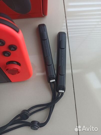 Nintendo Switch rev2 + игры