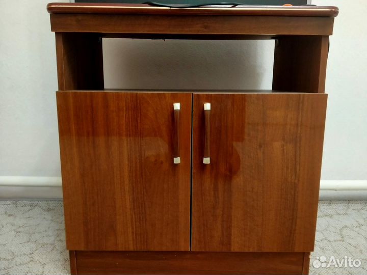 Тумба под тв