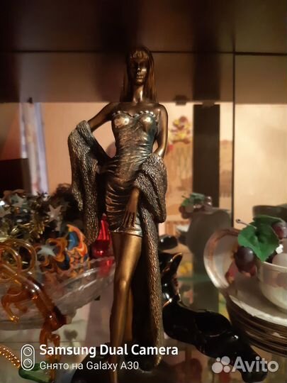 Статуэтка фигурка из мрамора bogacho.Эксклюзив