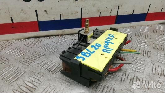 Блок предохранителей citroen C4 1 (3BL20M102)