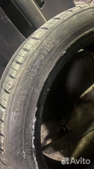 Kumho Ecsta PS31 215/45 R17