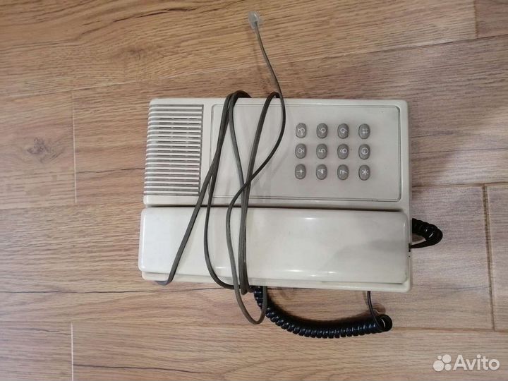 Телефон за все