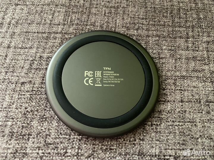 Беспроводная зарядка на iPhone/Android