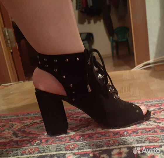 Ботильоны замшевые