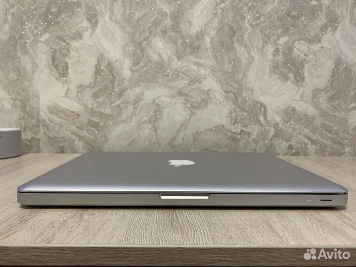 Apple MacBook Pro 13 2009