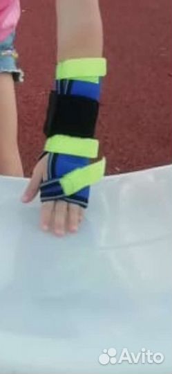 Ортез детский для лучезапястного сустава(левый)