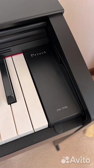 Цифровое пианино Casio PX - 770 BK с банкеткой