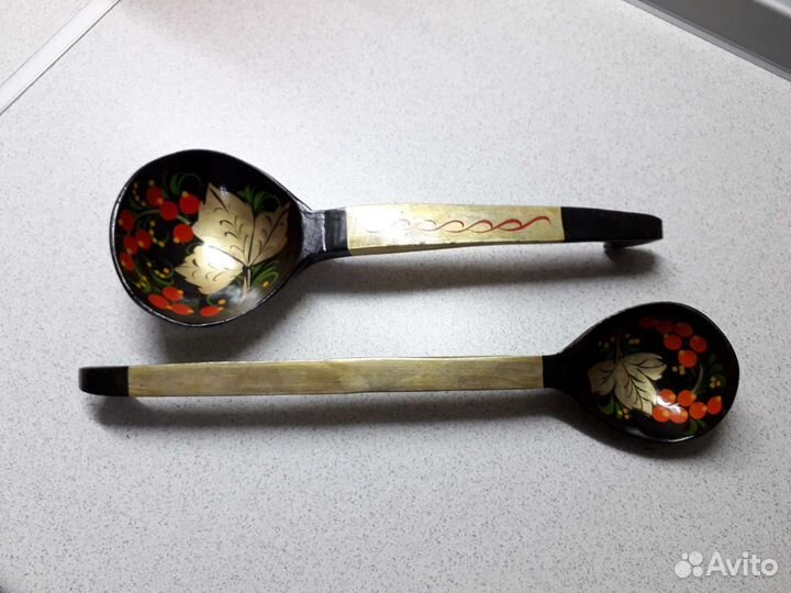 Деревянные ложки хохлома