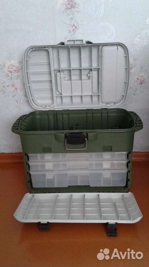 Рыболовный ящик