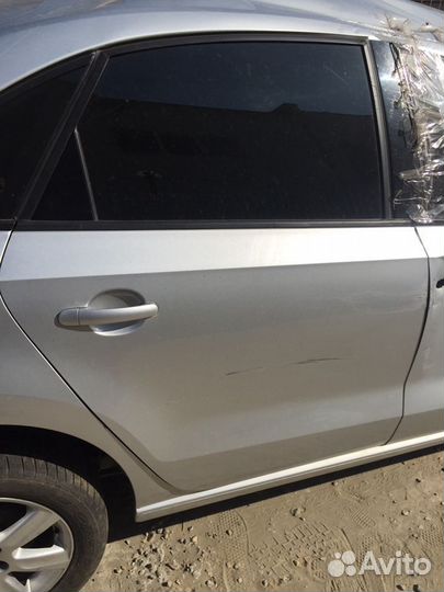 Дверь задняя правая Фольксваген поло 5