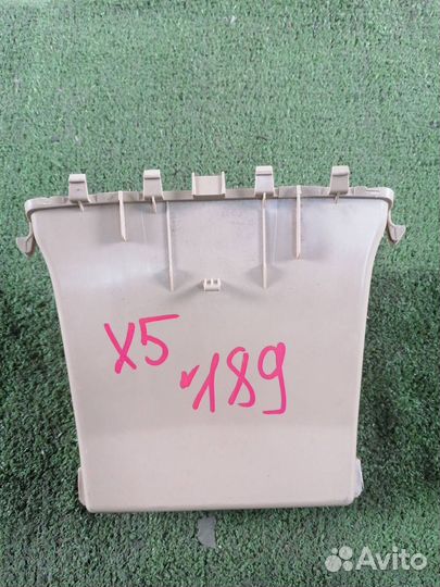 Ящик передней консоли Bmw X5 E70 N52B30AF 2007