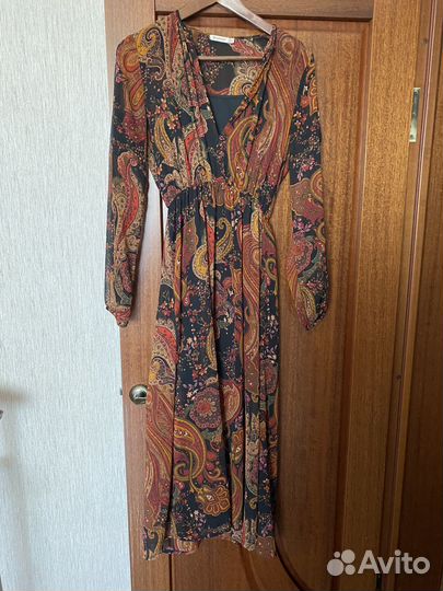 Платье женское