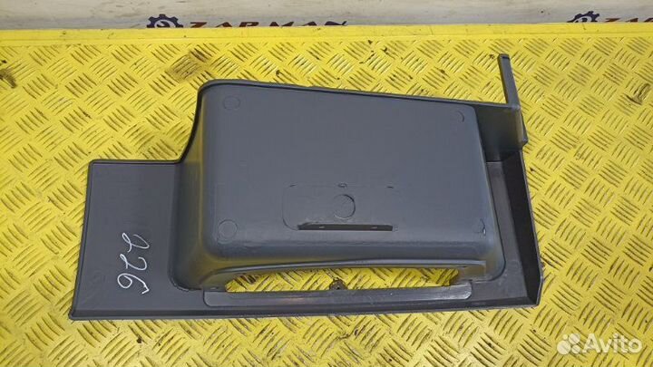 Входная подножка (узкая кабина) левая Man Tga Tgs