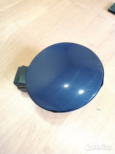 Лючок топливного бака (бензобака) Volkswagen Polo