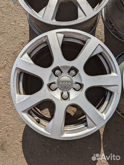 Кованые диски Audi R17