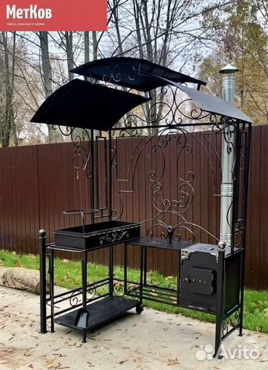 Кованые мангалы с крышей