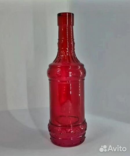 Бутылка. Цветное стекло. Винтаж