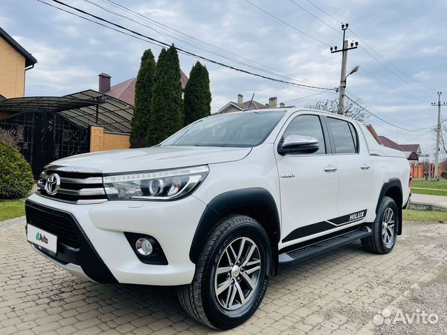 Toyota Hilux 2.8 AT, 2018, 74 000 км