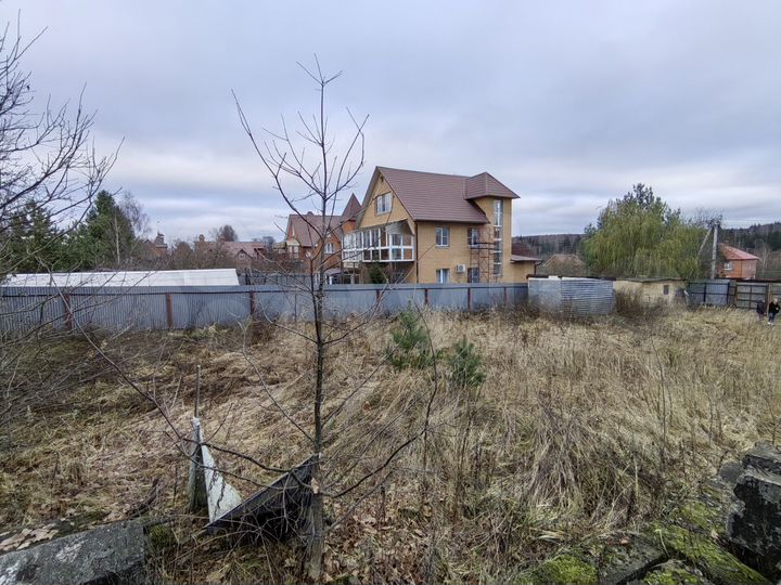 Участок 10 сот. (ИЖС)