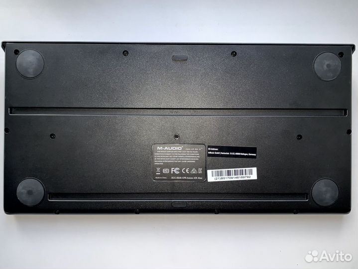 Midi клавиатура контроллер M-Audio Axiom Air 32